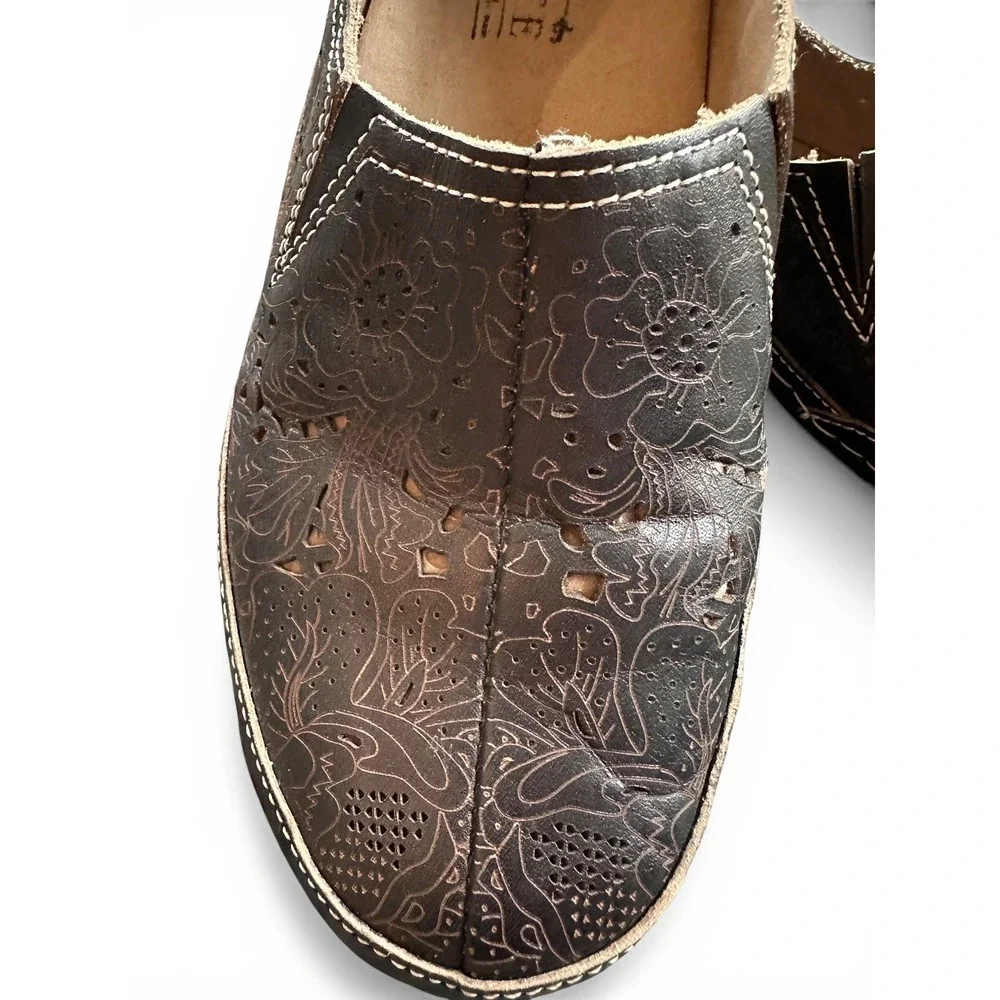 Spring Step L'Artiste Loafers Women 39 Black Excellent Floral Laser Cut Leather